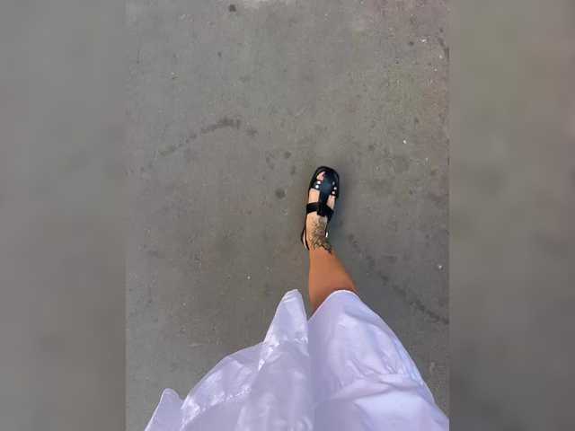 TRULIULIUSHA live webcam show
