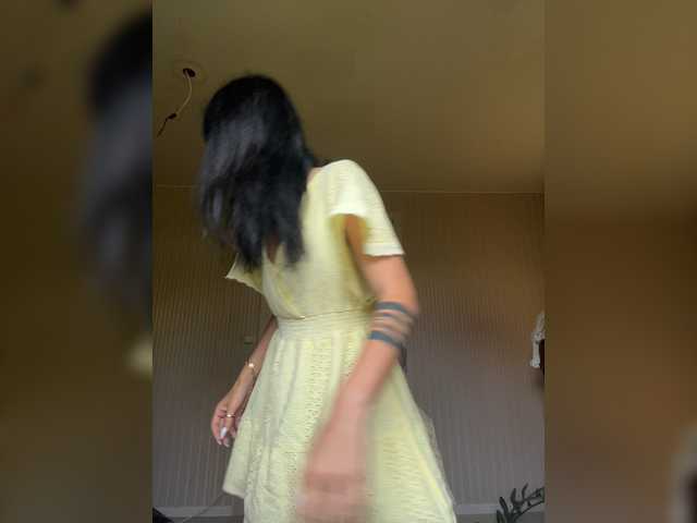 KarolinaMilf live webcam show