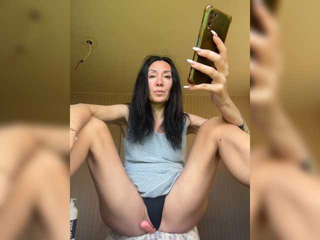 karolinamilf cam belle