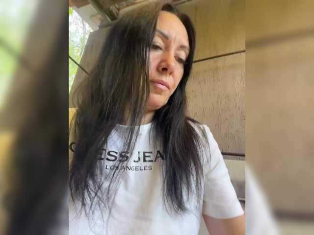 TRULIULIUSHA live webcam show