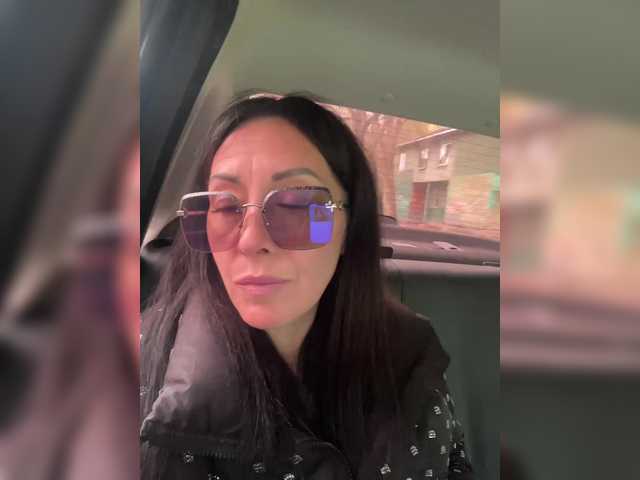 KarolinaMilf live cam