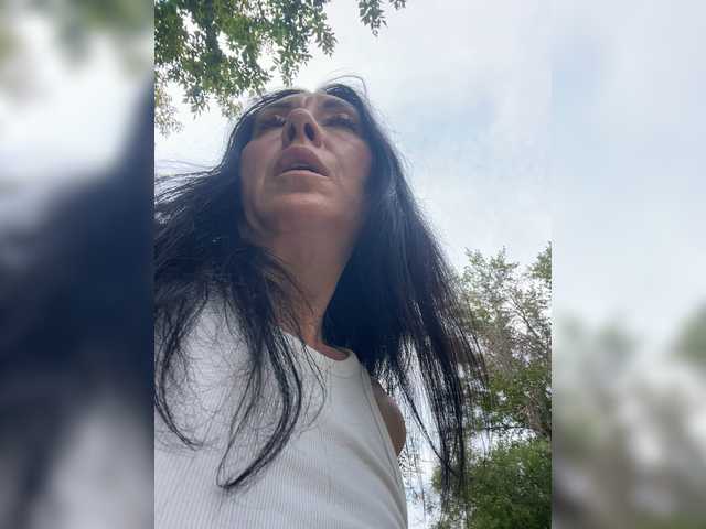 KarolinaMilf Live Cam pe BongaCams
