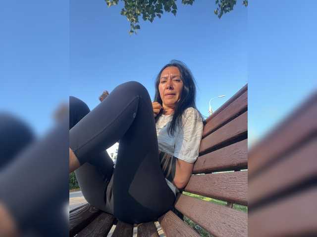 TRULIULIUSHA live webcam show