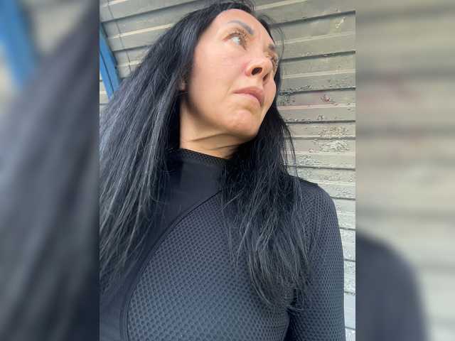 Live трансляция Karolina_Milf - Runet.cam