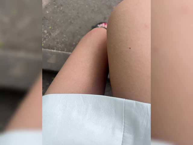 видео KarolinaMilf