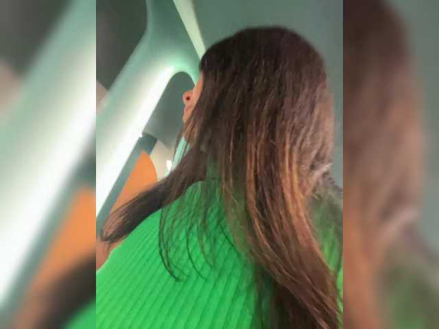 TRULIULIUSHA live cam preview