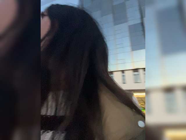 TRULIULIUSHA live cam preview