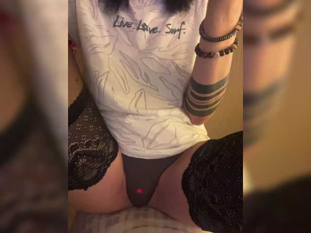 KarolinaMilf live cam on BongaCams