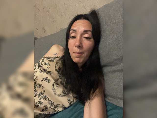 KarolinaMilf live cam on BongaCams