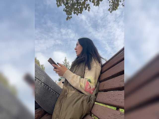KarolinaMilf, en directo ahora en BongaCams