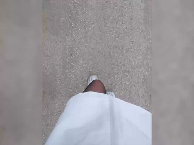 KarolinaMilf's BongaCams show and profile