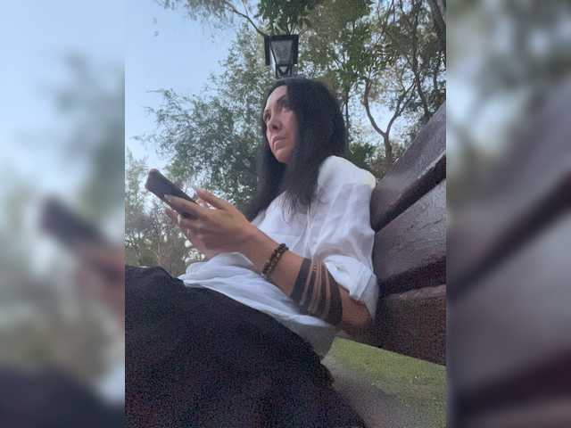 KarolinaMilf live cam on BongaCams
