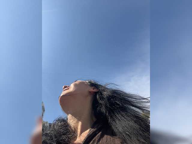 TRULIULIUSHA live webcam show