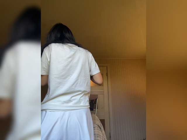 TRULIULIUSHA live cam preview