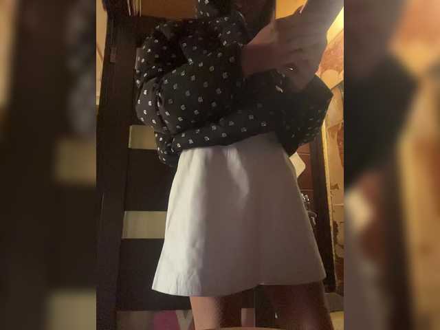 KarolinaMilf's BongaCams show and profile