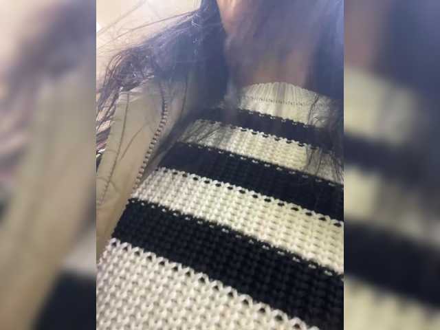 TRULIULIUSHA live cam preview