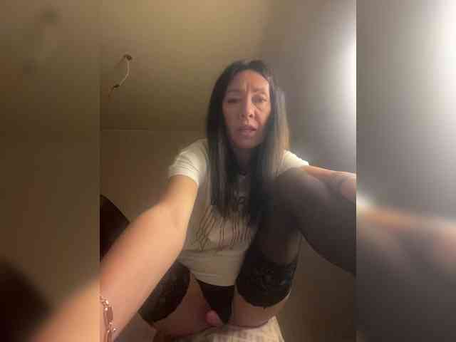 Karolina_Milf webcam