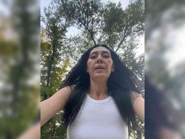 KarolinaMilf Sex Cam Show