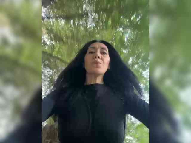 KarolinaMilf Sex Cam Show
