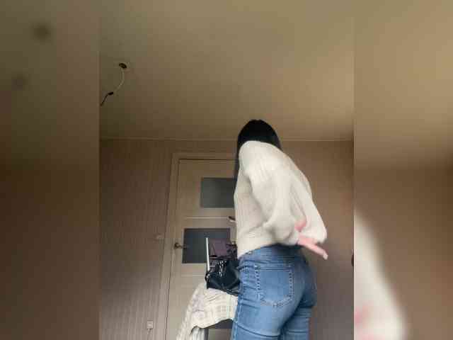 Karolina_Milf webcam