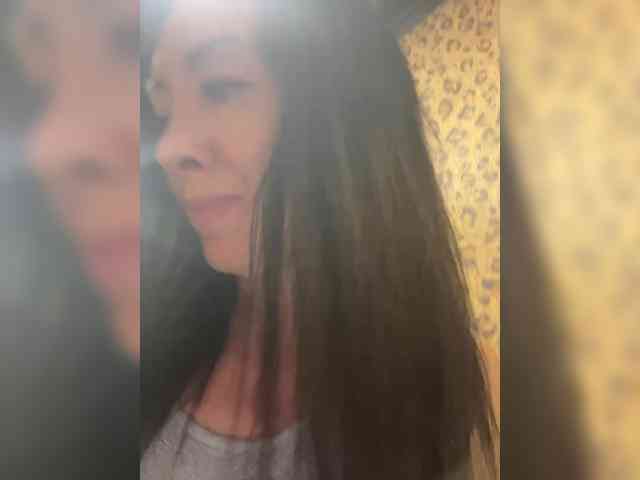 Karolina_Milf webcam