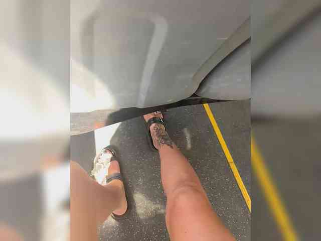 Karolina_Milf webcam