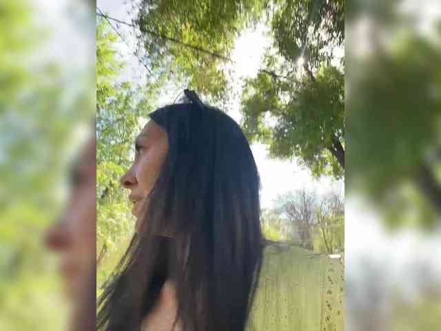 Karolina_Milf webcam