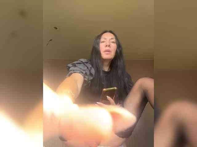 Karolina_Milf webcam