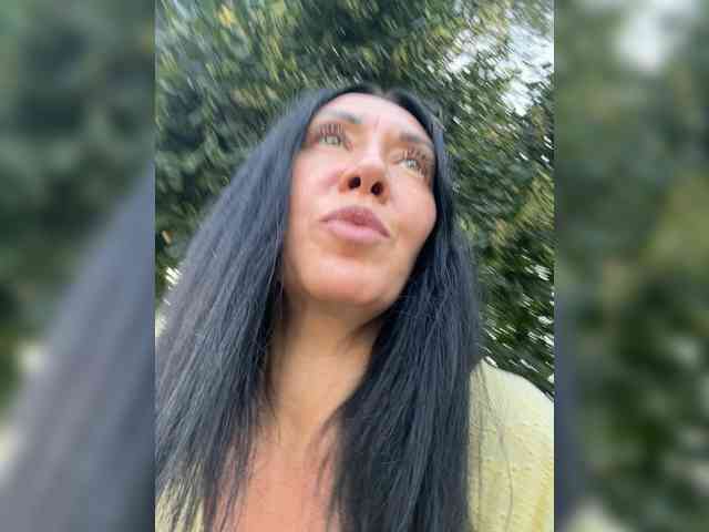 KarolinaMilf Sex Cam Show