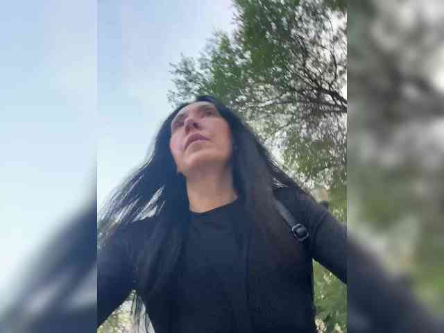 KarolinaMilf Sex Cam Show