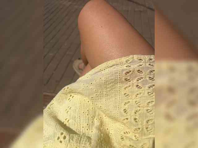 Karolina_Milf webcam
