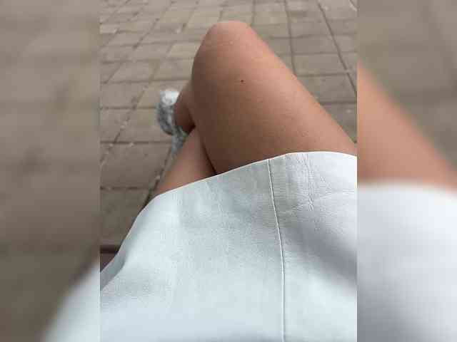 Karolina_Milf webcam