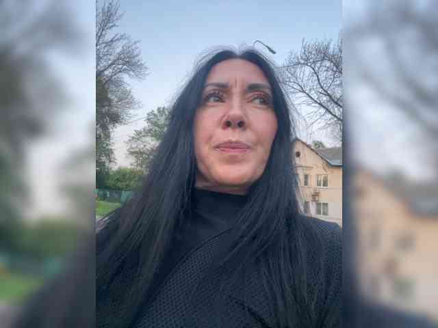 KarolinaMilf Sex Cam Show