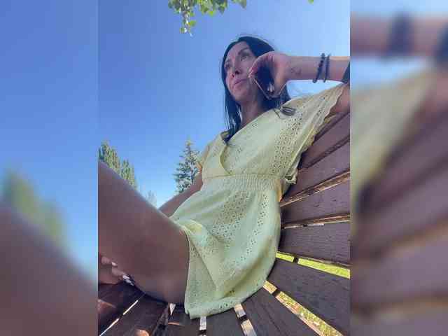 KarolinaMilf Live Webcam on BongaCams