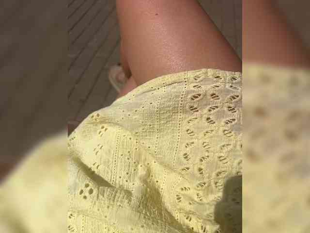 Karolina_Milf webcam