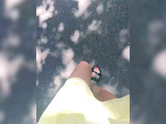Karolina_Milf webcam