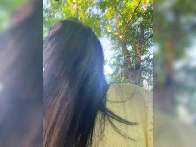 Karolina_Milf webcam