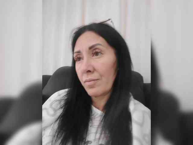 Karolina_Milf webcam