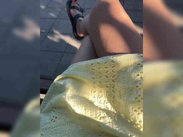 Karolina_Milf webcam