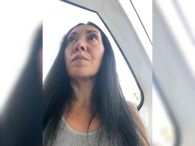 KarolinaMilf Sex Cam Show