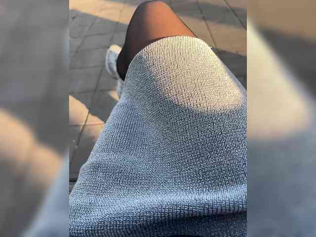 Karolina_Milf webcam