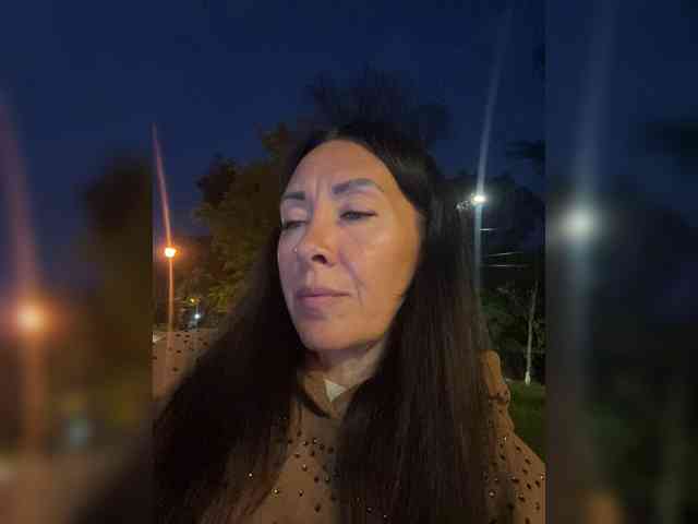KarolinaMilf KarolinaMilf