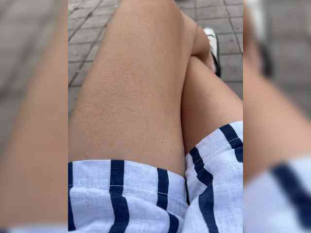 Karolina_Milf webcam