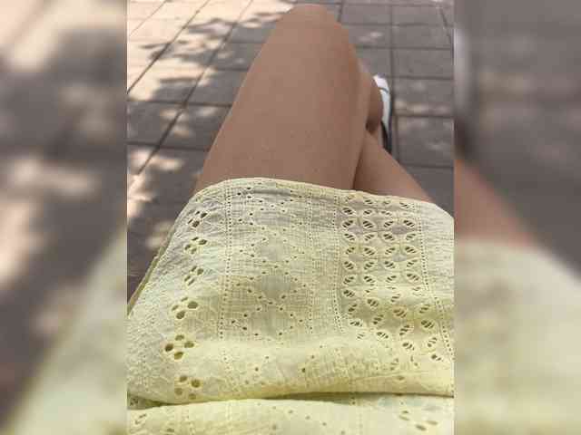 Karolina_Milf webcam