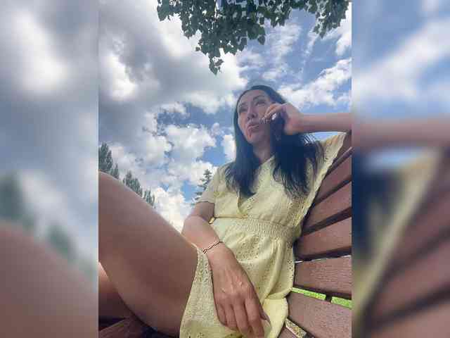 KarolinaMilf Sex Cam Show