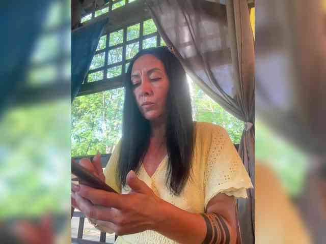 KarolinaMilf Sex Cam Show
