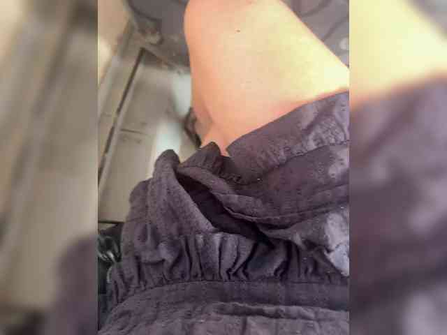 Karolina_Milf webcam