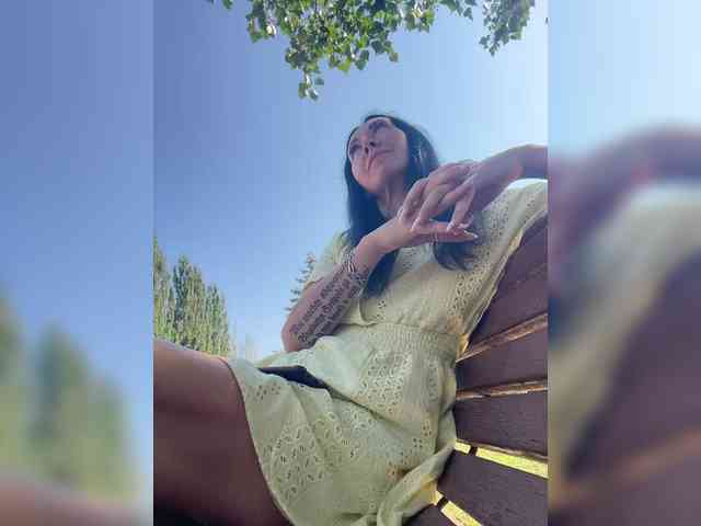 TRULIULIUSHA webcam