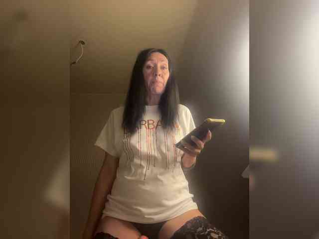 Karolina_Milf webcam