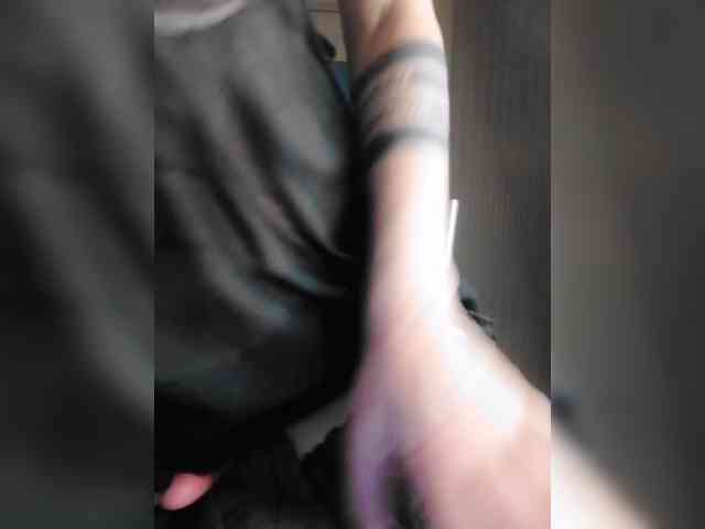 Karolina_Milf webcam